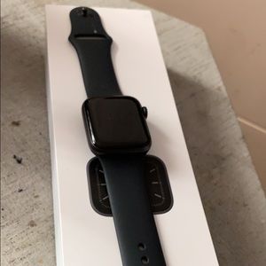 Apple Watch series 5